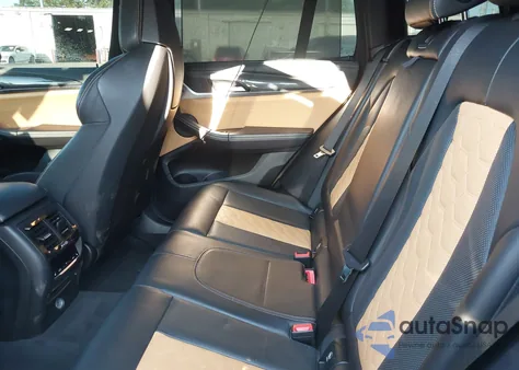 2020 BMW X3 M Competition z USA, uszkodzony, nr VIN 5YMTS0C01LLA58019